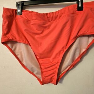 Coral bottoms, size 18
